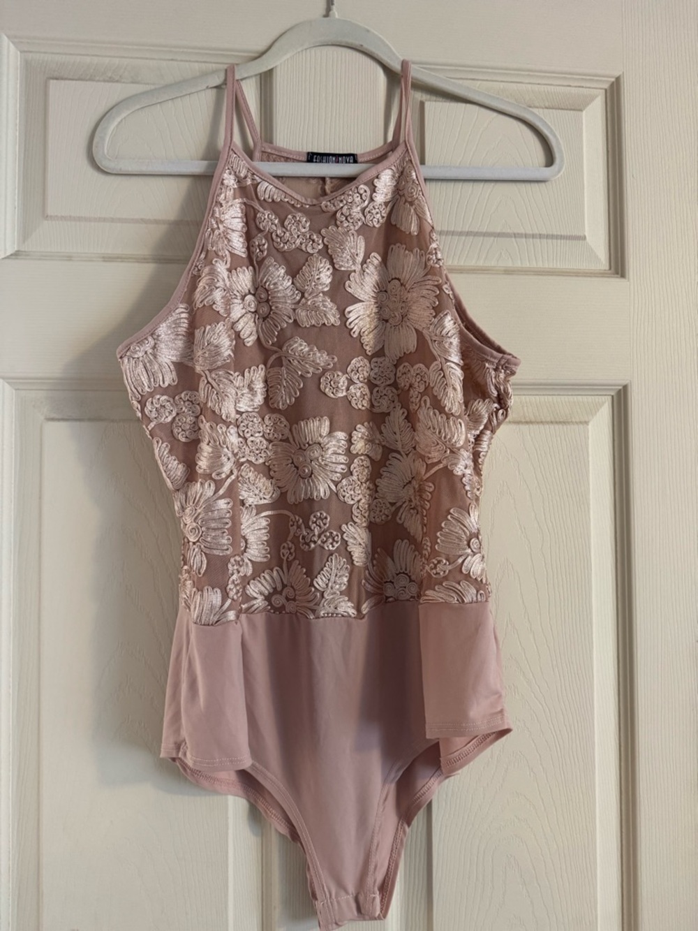 Fashion Nova Dusty Rose Floral Lace High-Neck Bodysuit - Picture 2 of 7